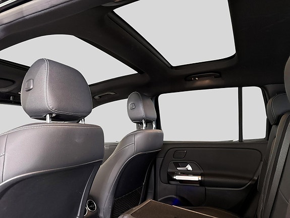 Mercedes-Benz EQB300 15 of 16