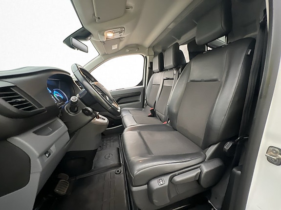 Opel Vivaro-e 16 of 30