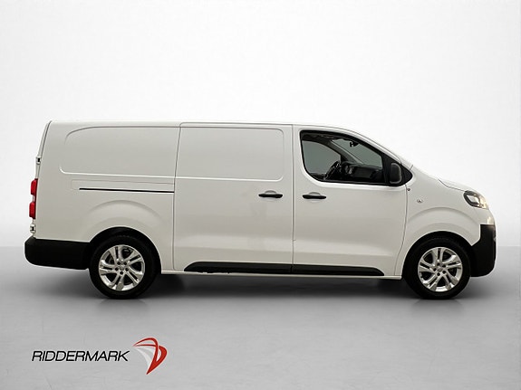Opel Vivaro-e 2 of 30