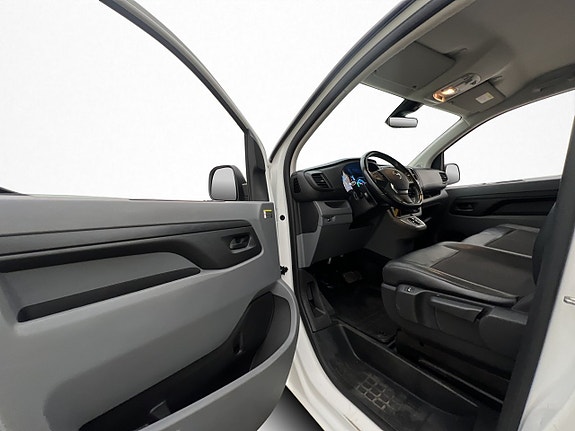 Opel Vivaro-e 15 of 30