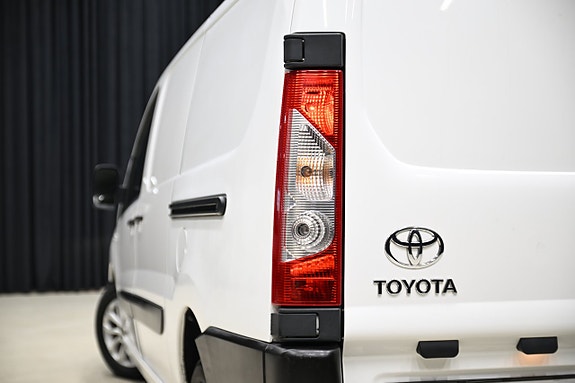 Toyota Proace 12 of 27