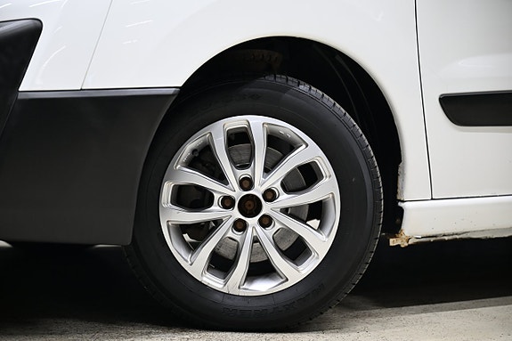 Toyota Proace 4 of 27