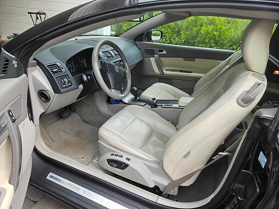 Volvo C70 8 of 14