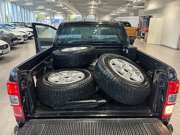 Ford Ranger 8 of 14