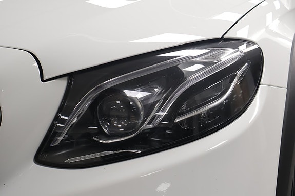 Mercedes-Benz E 220 d 23 of 23