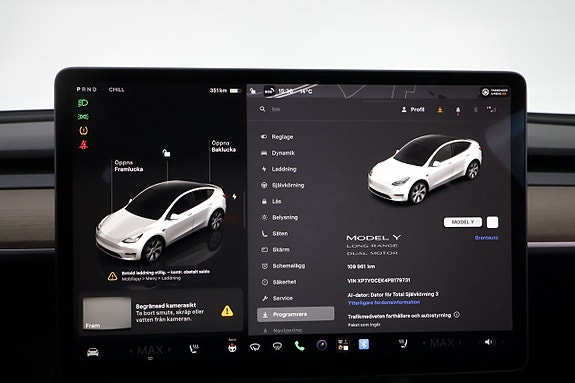 Tesla Model Y 20 of 26