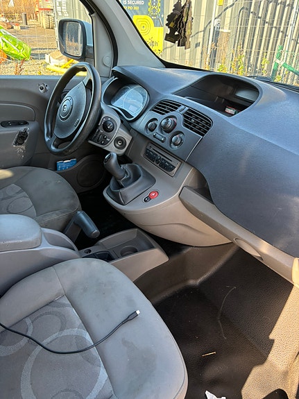 Renault Kangoo Express 3 of 4