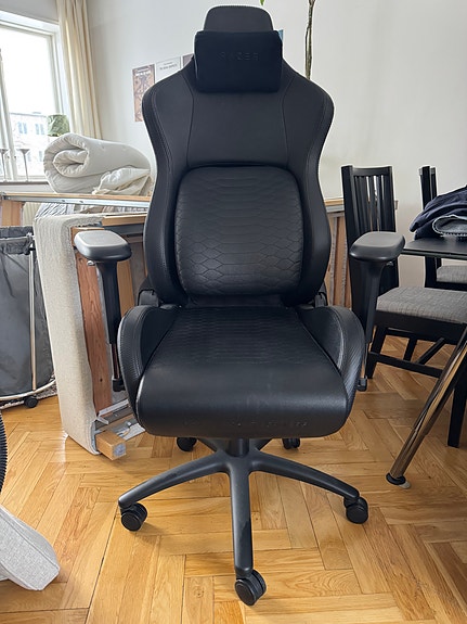 Product image 1 of 7