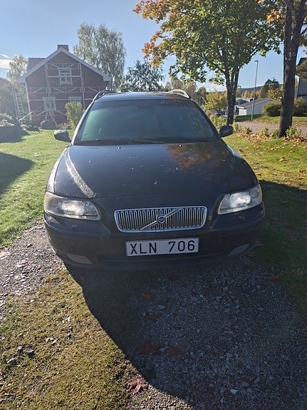 Volvo V70 7 of 7