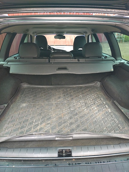 Volvo V70 6 of 7