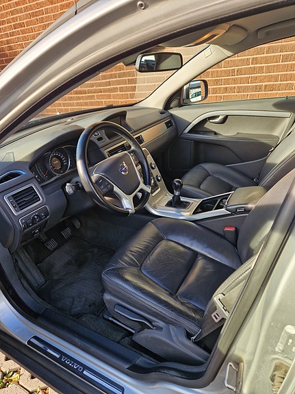 Volvo XC70 6 of 7