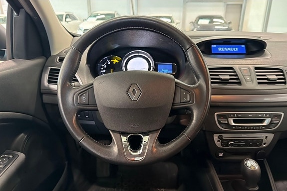Renault Megane III 6 of 15