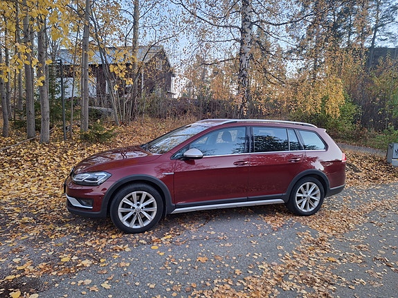 Volkswagen Golf Alltrack