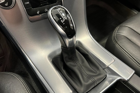 Volvo XC60 20 of 23