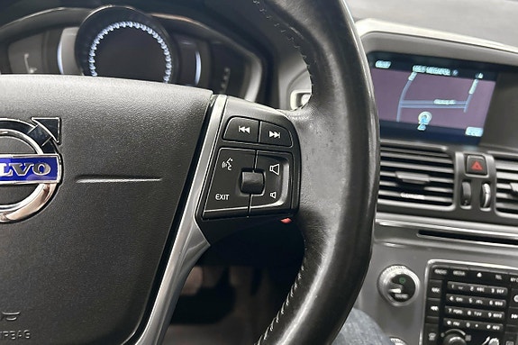 Volvo XC60 18 of 23