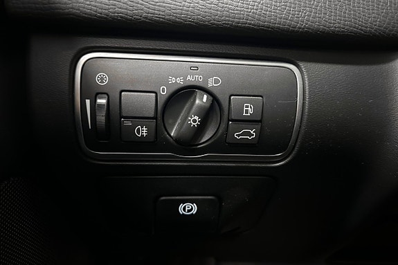Volvo XC60 19 of 23