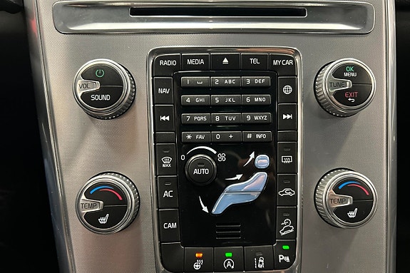 Volvo XC60 21 of 23