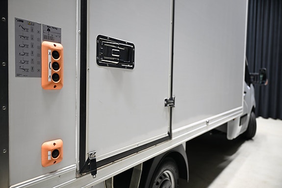 Renault Master 9 of 25