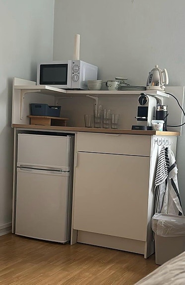 Product image 1 of 7