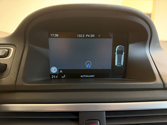 Volvo V70 16 of 21