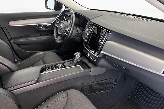 Volvo V90 Cross Country 5 of 19