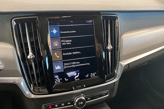 Volvo V90 Cross Country 13 of 19