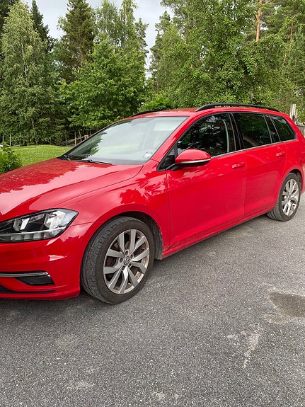 Volkswagen Golf VII 3 of 3
