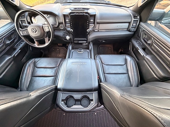 Dodge RAM 1500 24 of 26