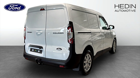 Ford Courier 2 of 10