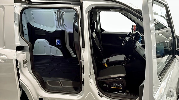 Ford Courier 5 of 10