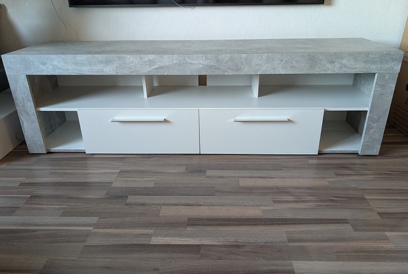Product image 1 of 6