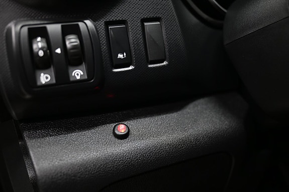 Opel Vivaro 17 of 25