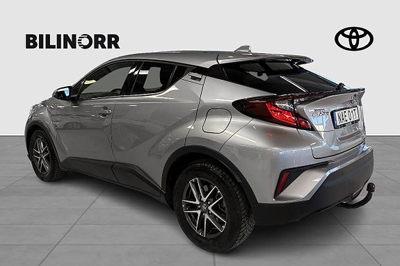 Toyota C-HR 4 of 14