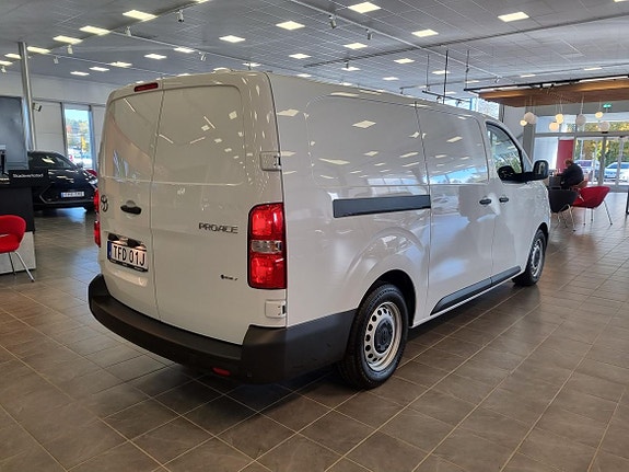 Toyota Proace 4 of 10