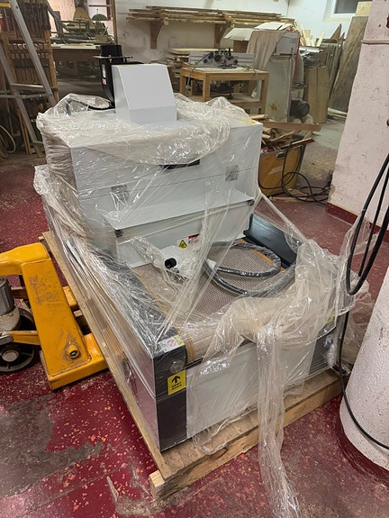 Product image 1 of 6