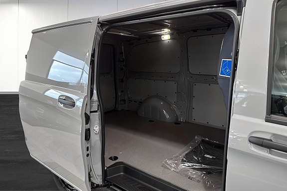 Mercedes-Benz Vito 114 3 of 14