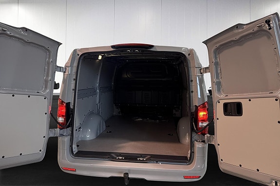 Mercedes-Benz Vito 114 8 of 14