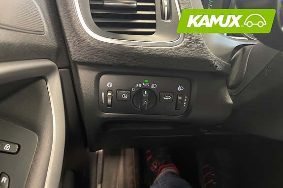 Volvo V40 23 of 26