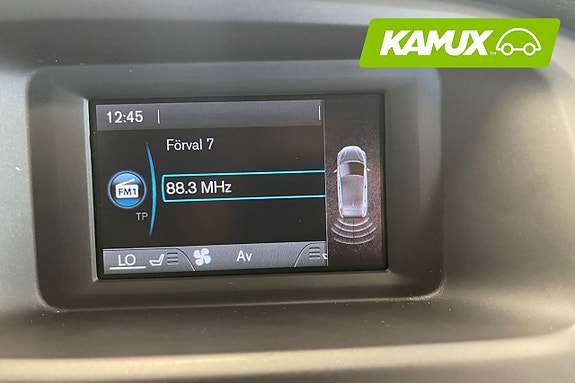 Volvo V40 21 of 26