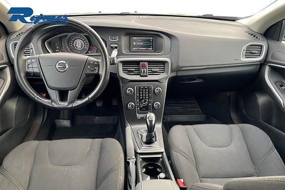 Volvo V40 10 of 21