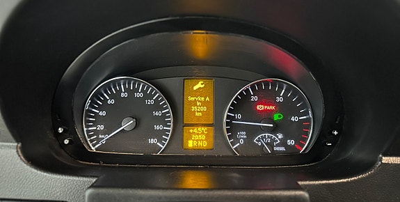 Mercedes-Benz Sprinter 316 18 of 30