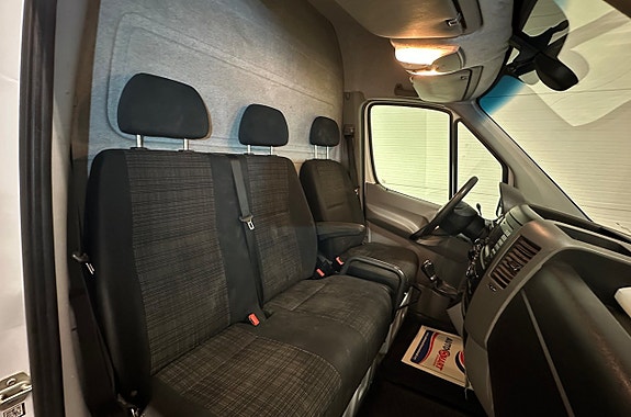 Mercedes-Benz Sprinter 316 12 of 30