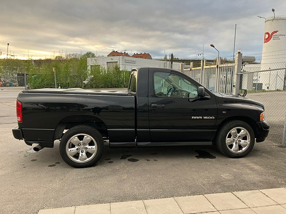 Dodge RAM 1500 5 of 5