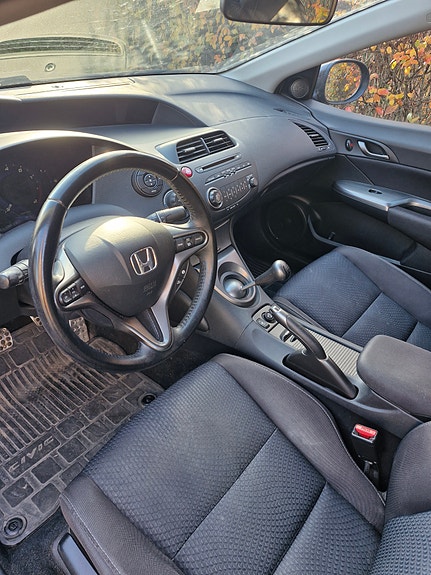 Honda Civic 4 of 9