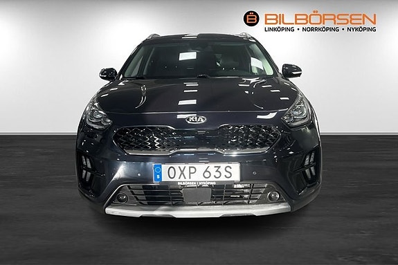 Kia Niro 2 of 24