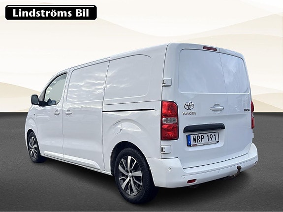 Toyota Proace 3 of 18