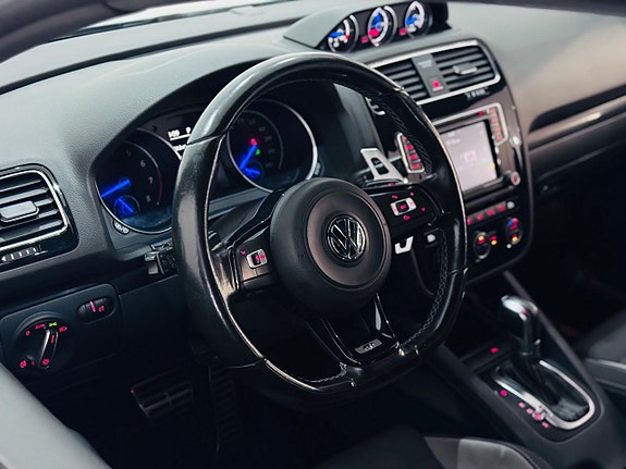 Volkswagen Scirocco 10 of 21