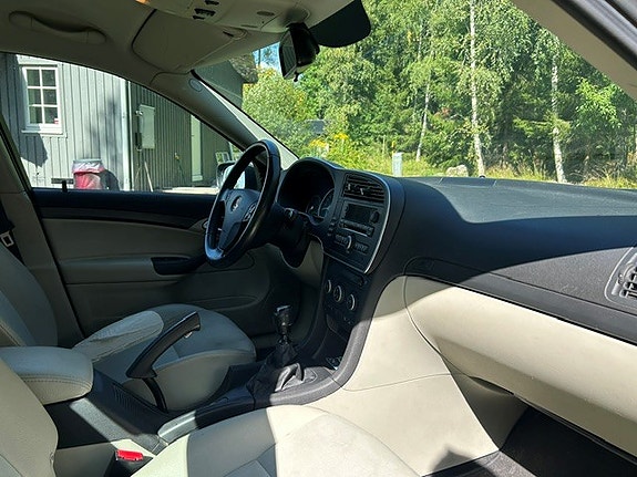Saab 9-3 3 of 5
