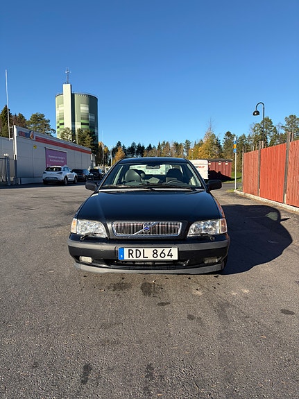 Volvo S40 3 of 7