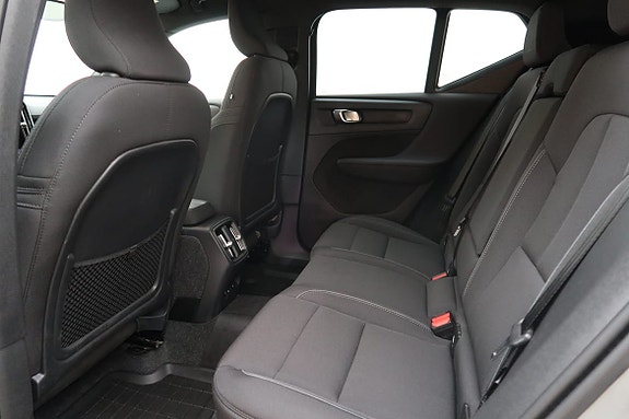 Volvo EX40 5 of 20